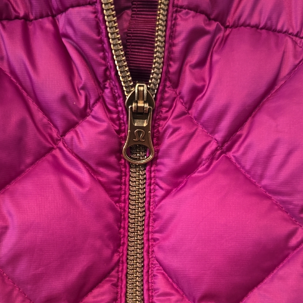 Lululemon Down For A Run Vest - Picture 5 of 8